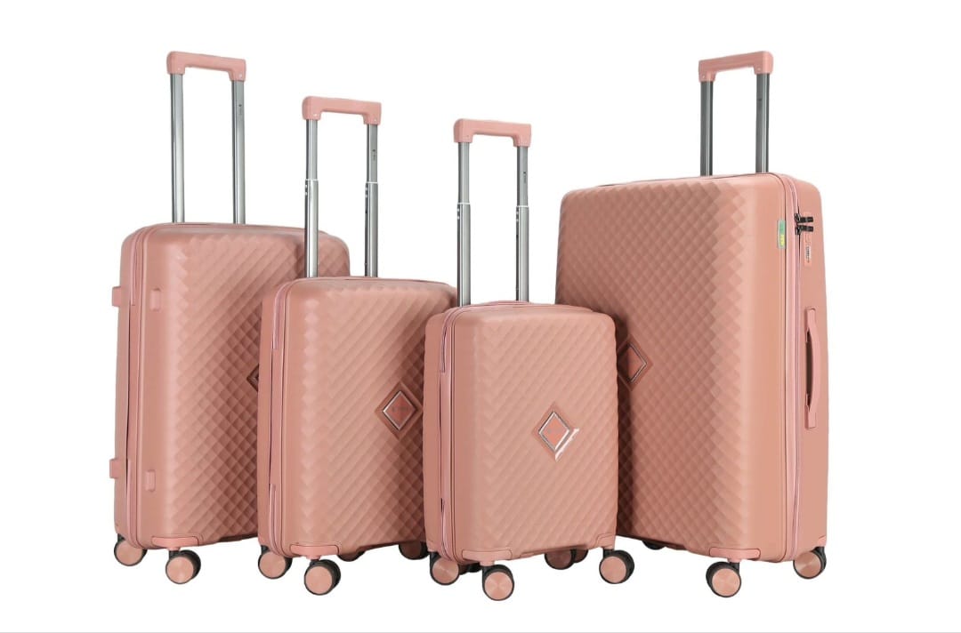 Ensemble de Voyage 4 Pièces (Valises Rigides de Différentes Tailles)