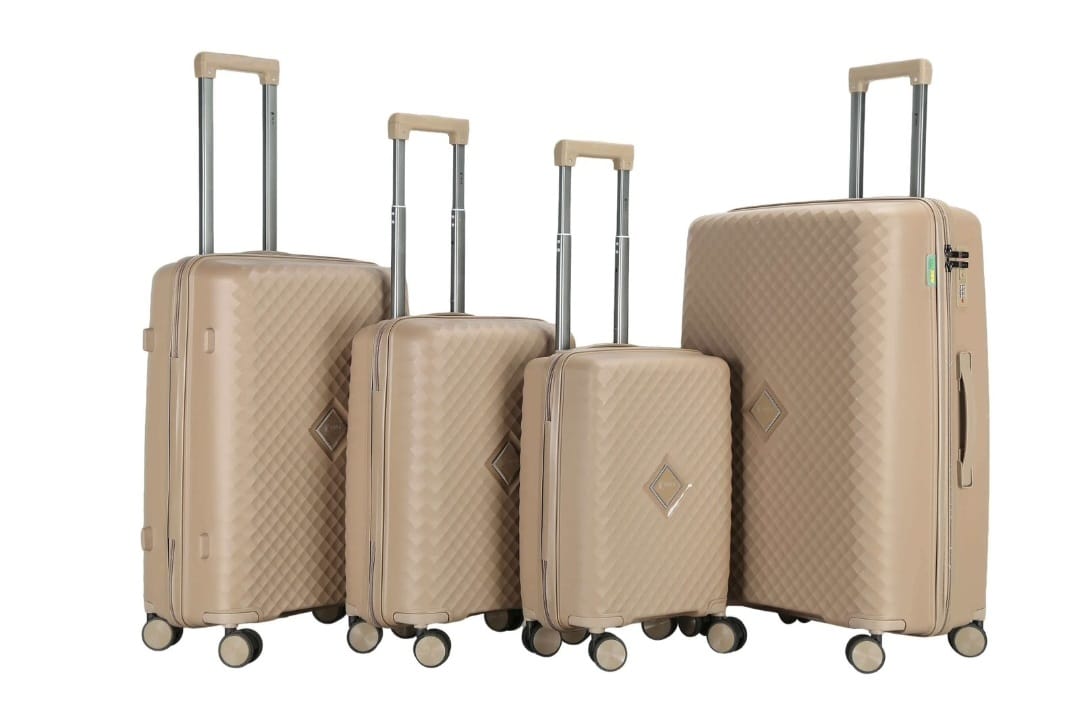 Ensemble de Voyage 4 Pièces (Valises Rigides de Différentes Tailles)