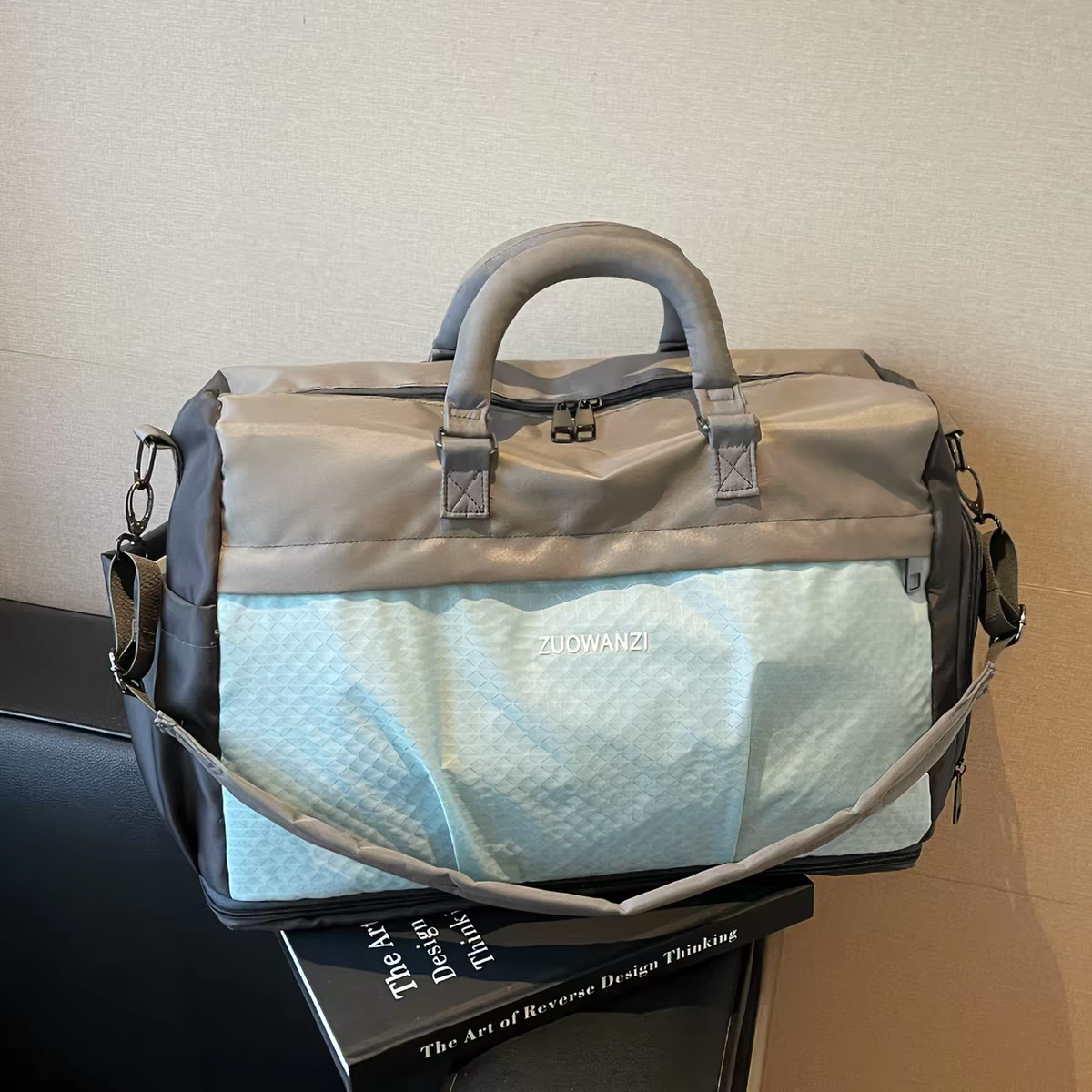 Sac de Voyage Multifonction ZUOWANZI – Élégance et Grande Capacité 🧳✨